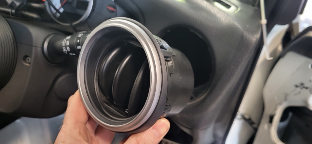 BRZ / FRS / 86 Havalandırma Göstergesi Adaptörü görsel 2