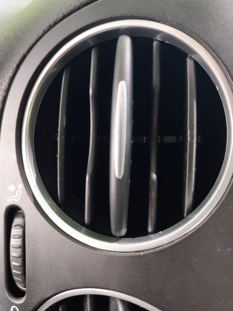 Volkswagen Klima Kanadı Arka Kol Yedeği görsel 3