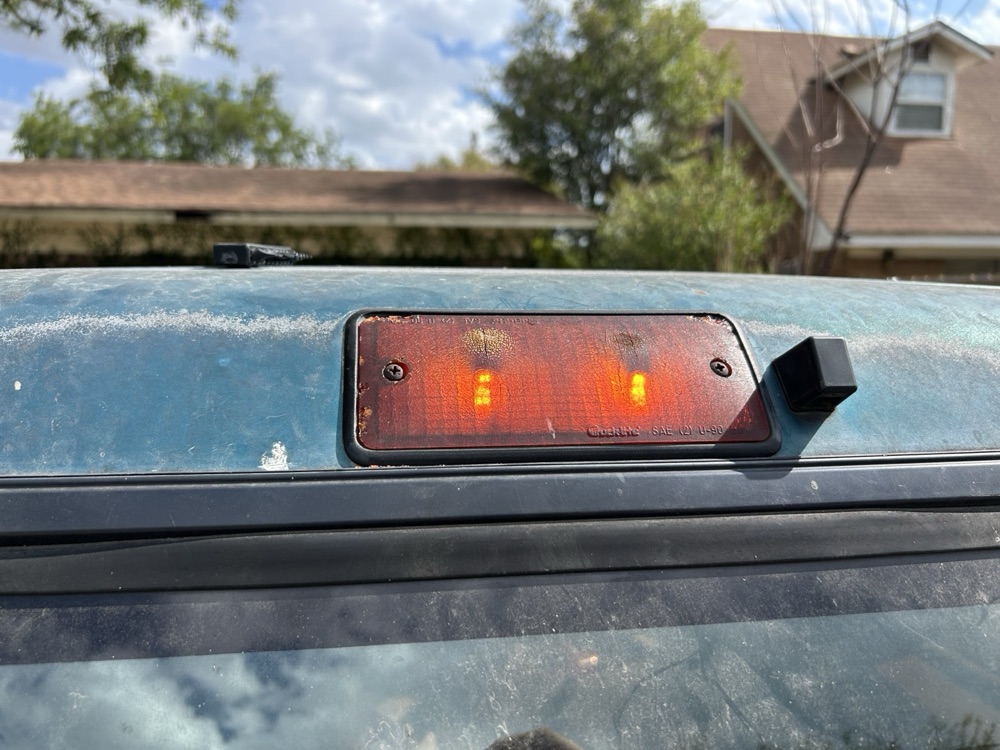 3. Fren Lambası Tamir Parçası (1991-1994 Ford Explorer)