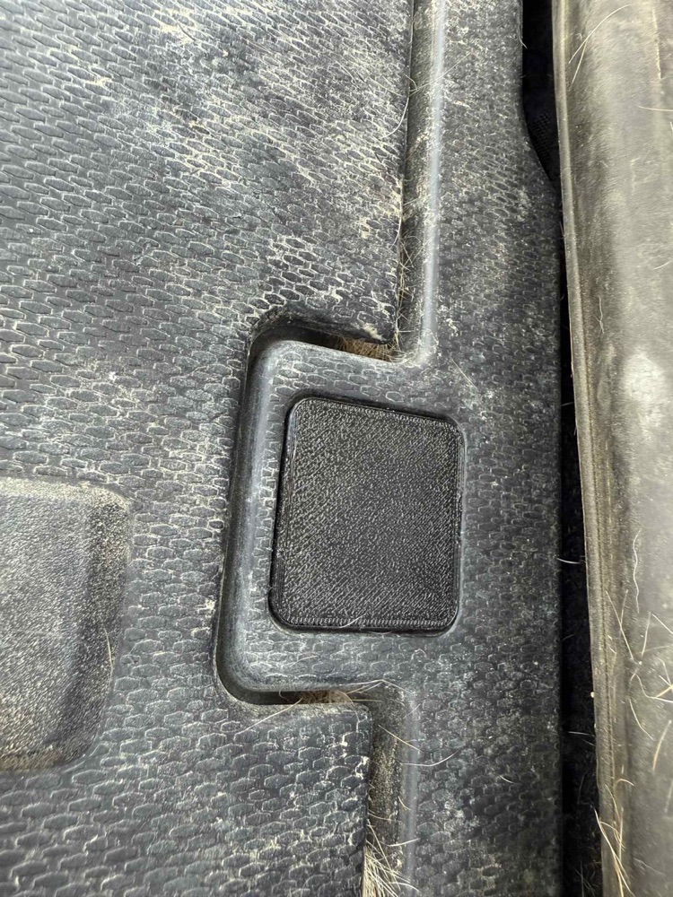 Mitsubishi Outlander Stepne Kancası Kapağı görsel 3