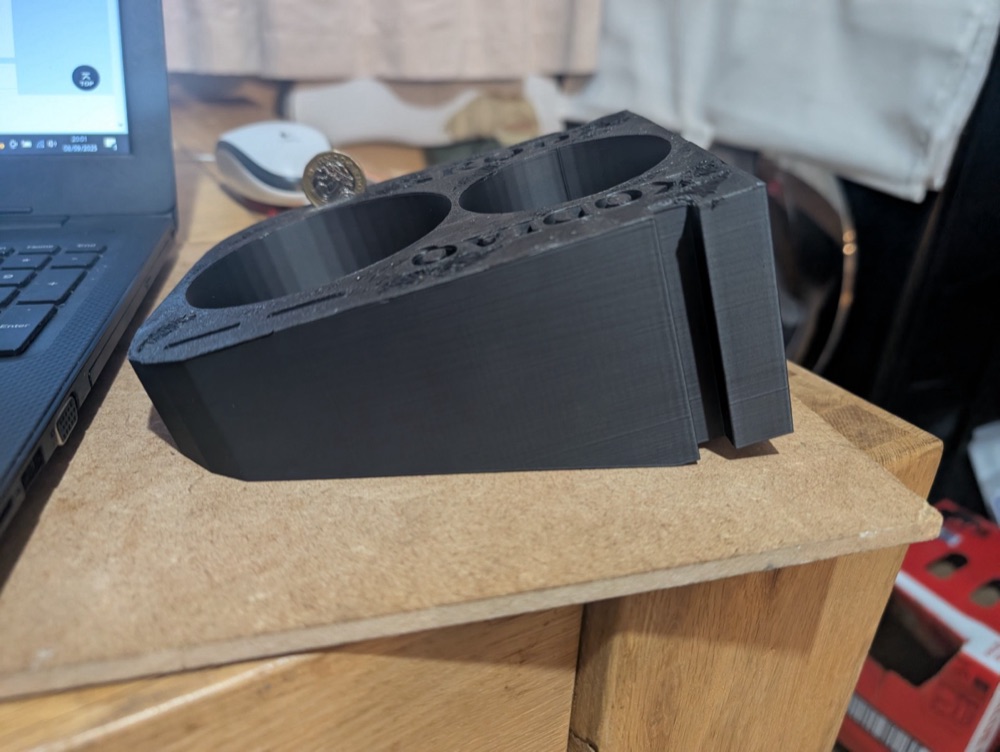 Škoda Kodiaq Cup stanley cup holder görsel 3