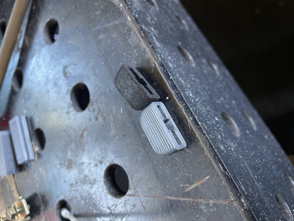 Mercedes W124 Sunroof Lastik Parçaları görsel 5