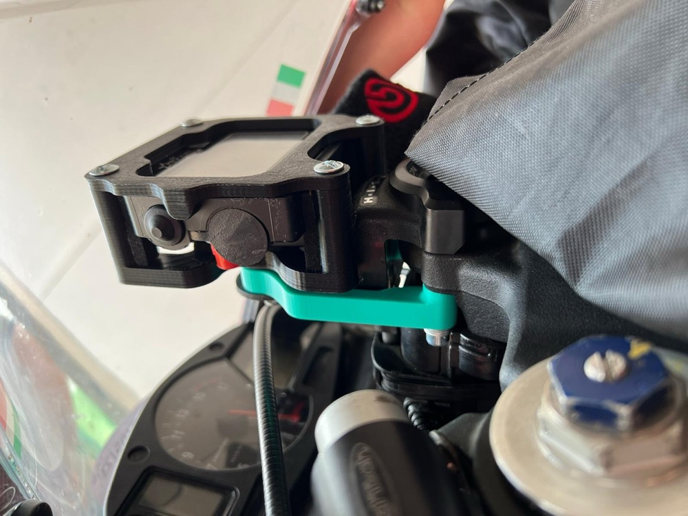 Honda CBR600RR GPS Tur Sayacı Tutucusu görsel 3