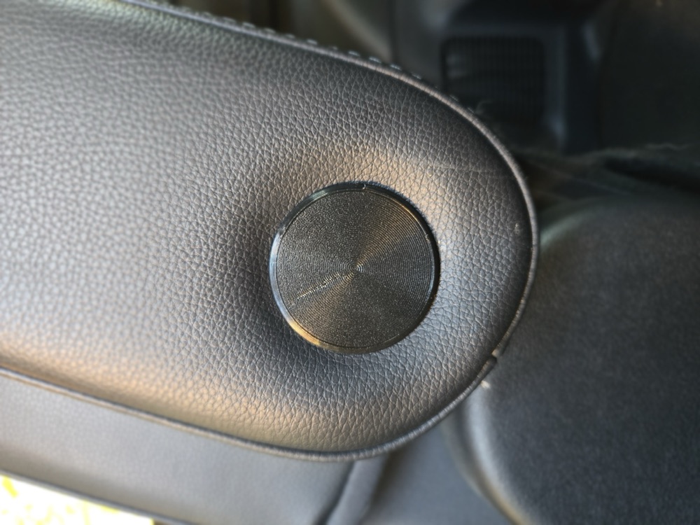 Toyota arka kol dayama kapağı