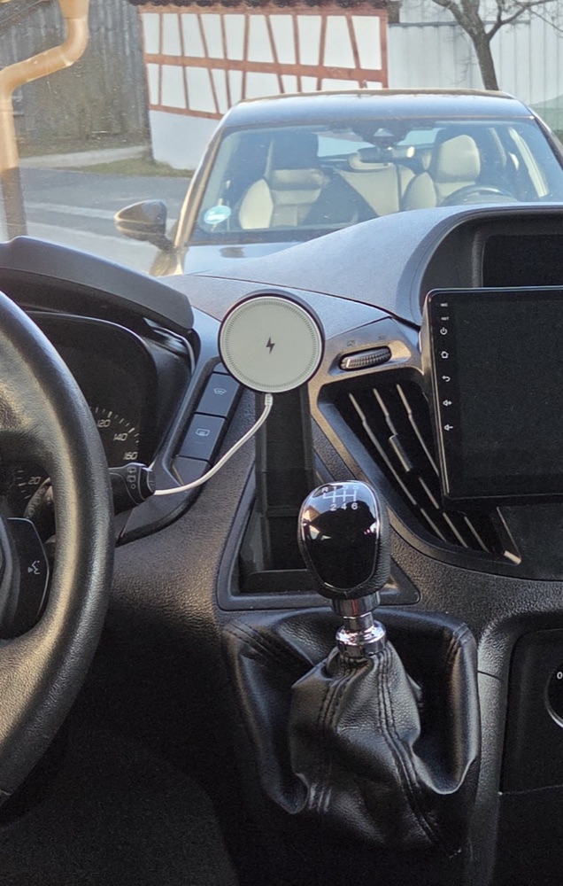 Ford Transit/Tourneo Telefon Tutucusu görsel 2