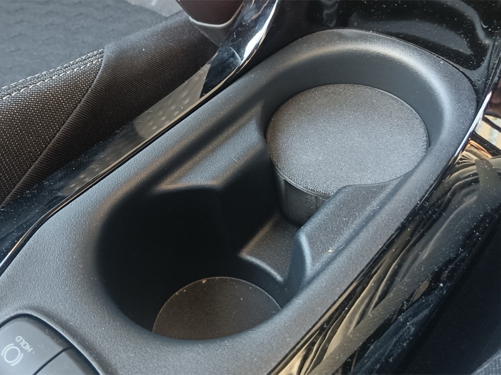 Toyota Corolla Bardaklık Çöp Kutusu