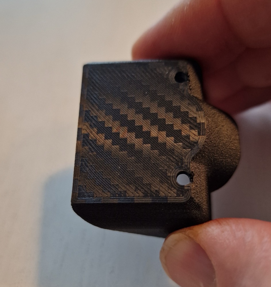 VW ID.4 / Škoda Enyaq iV Camera Hood (modified) görsel 2