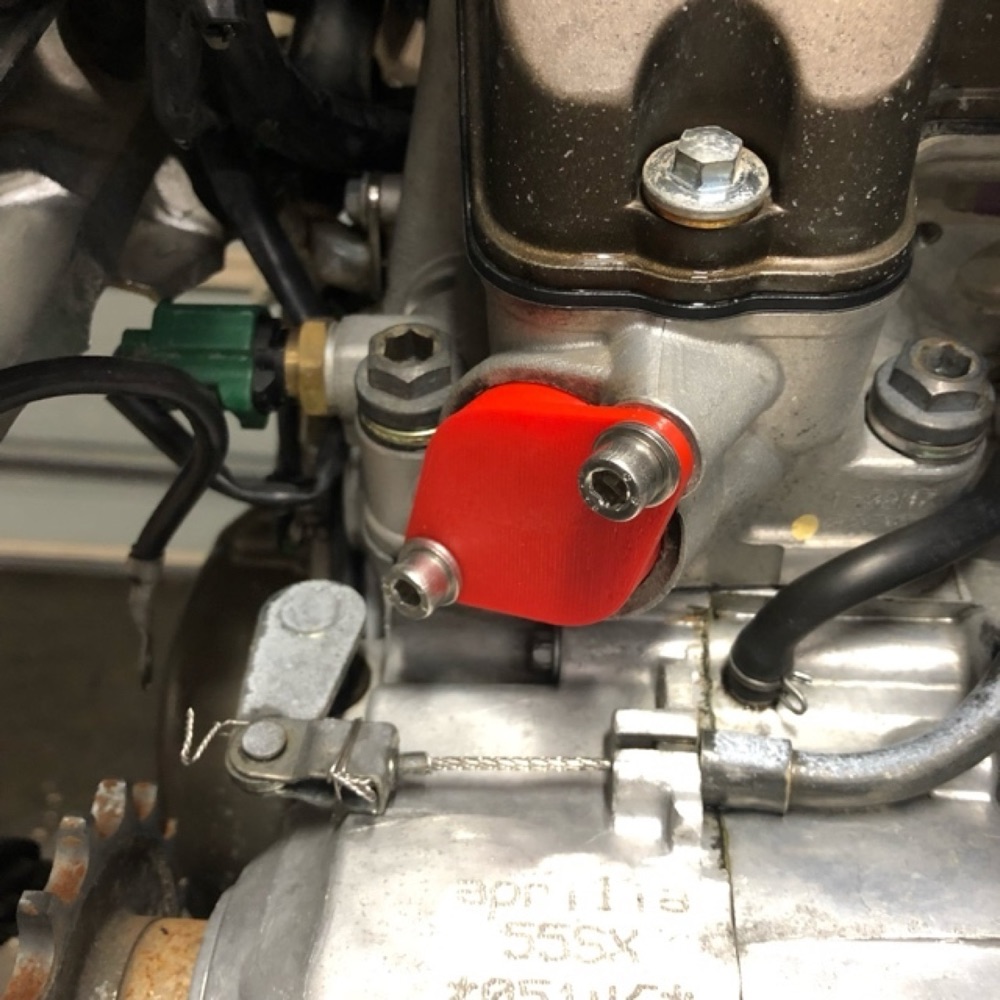 Aprilia RXV/SXV/MXV Egzoz Kapama Plakası
