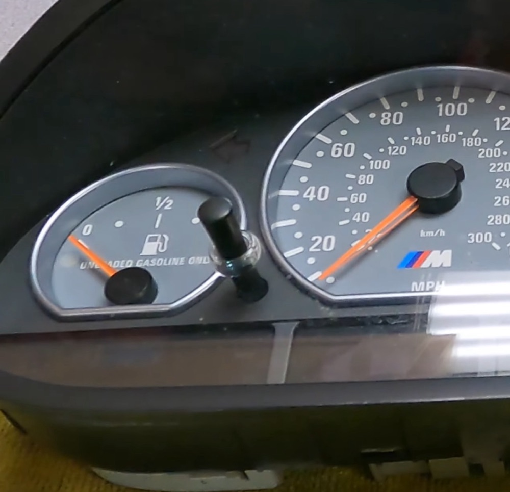 Gösterge Paneli Bas-Çevir Düğmesi (BMW E46 Uyumlu) görsel 3