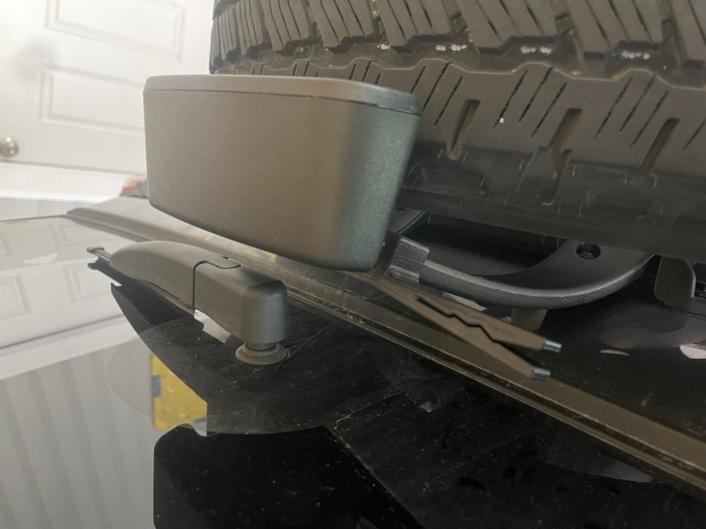 Dış Taşıma Klipsi (Ford Bronco Yedek Lastik Taşıyıcısı) görsel 4