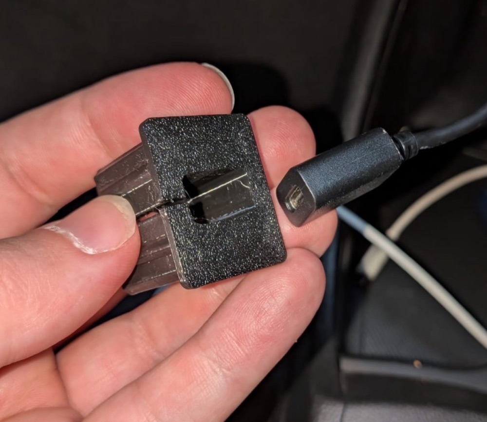 Honda Jazz / Fit USB-C Panel Yuvası (2009-2015) görsel 2