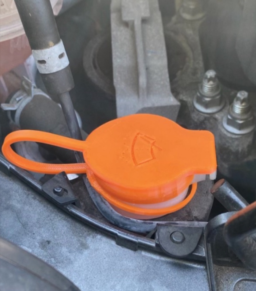 Cam Yıkama Reservoir Kapağı (2017 Ford Escape) görsel 2