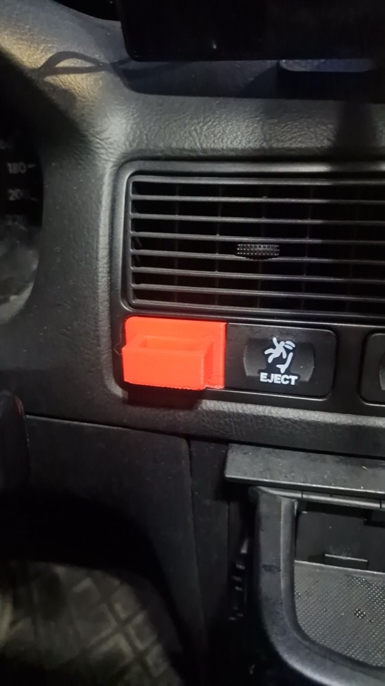 Volkswagen Golf 4 Baofeng Tutucu görsel 2