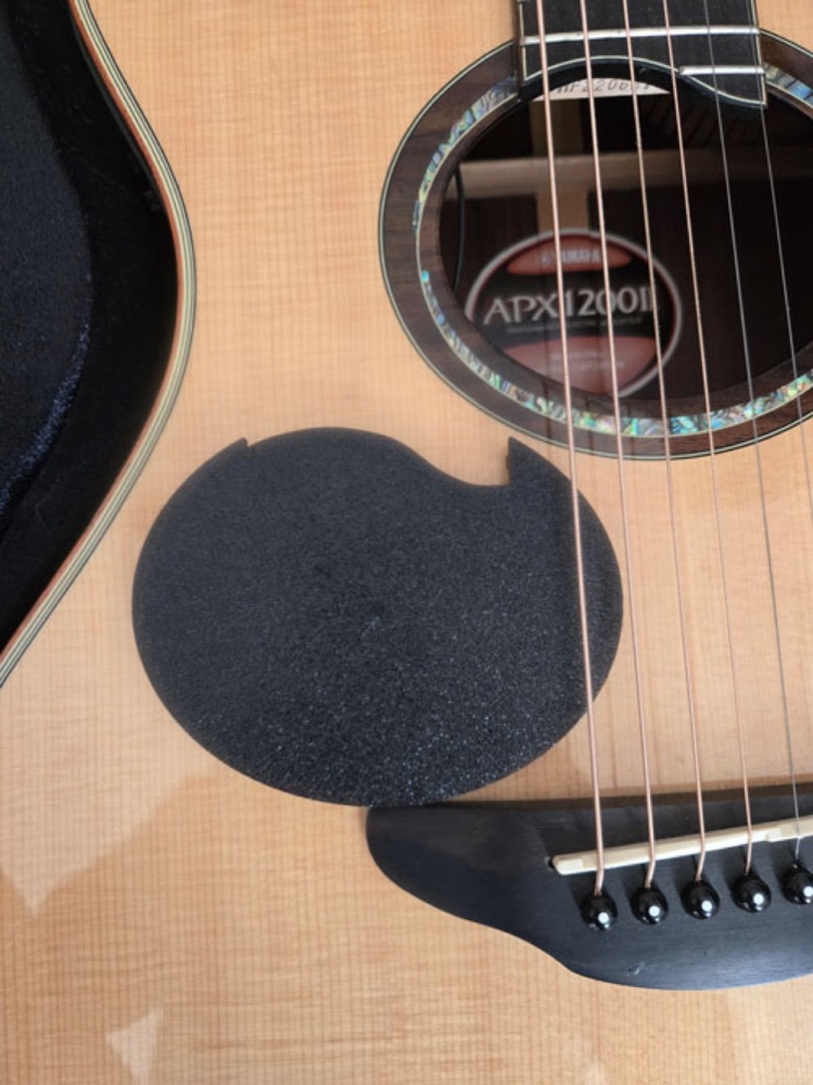 Yamaha APX1200 II Gitar Rezonans Deliği Tapası görsel 3
