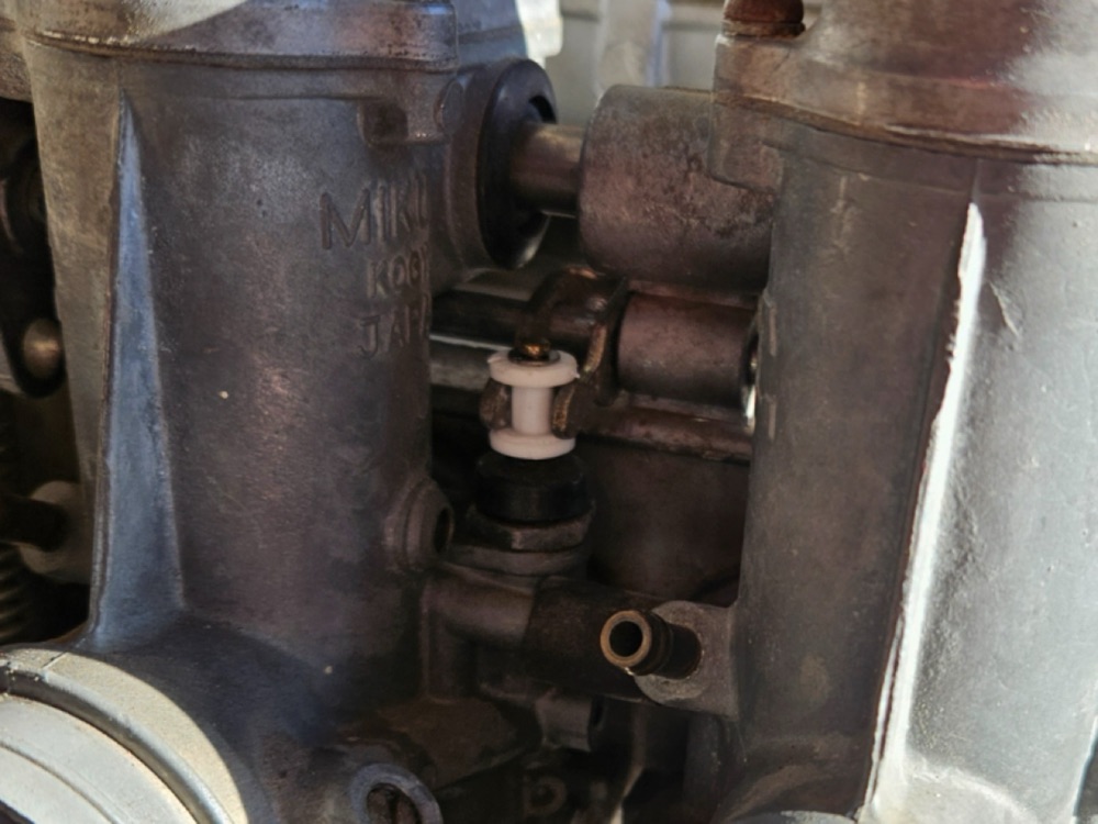 Suzuki GS750 Karbüratör Jikle Burcu (1978, Mikuni)