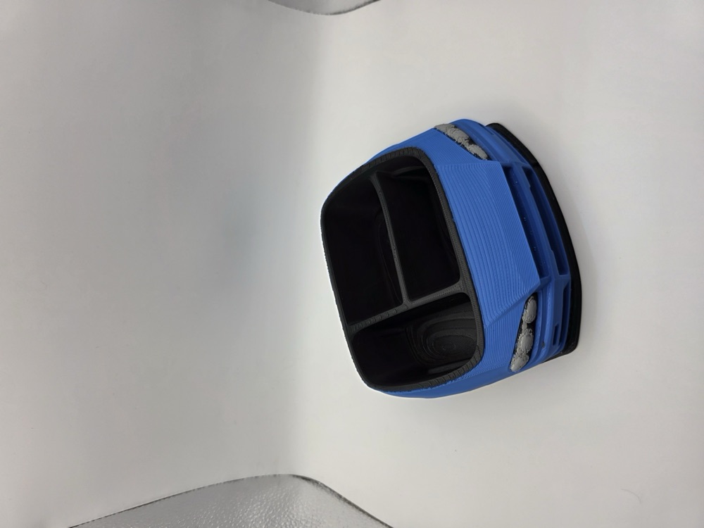 Nissan Skyline R34 Ön Tasarımlı Masaüstü Düzenleyici görsel 4