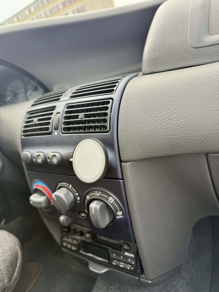 Fiat Punto 176 Mk1 MagSafe Telefon Tutucu görsel 3