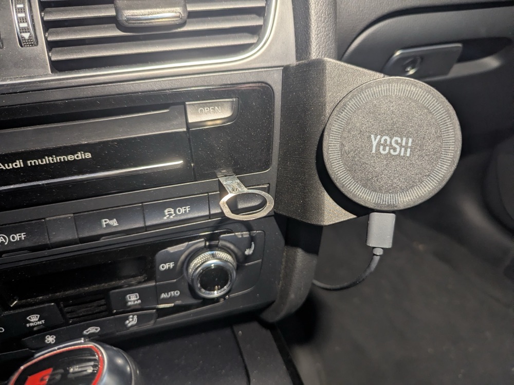 Audi A4/A5/S4/S5/RS5/RS4 B8 MagSafe Telefon Tutucu