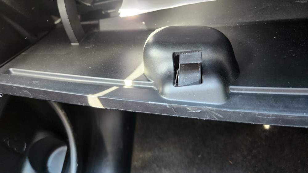 Fiat Panda Torpido Gözü Kolu görsel 3