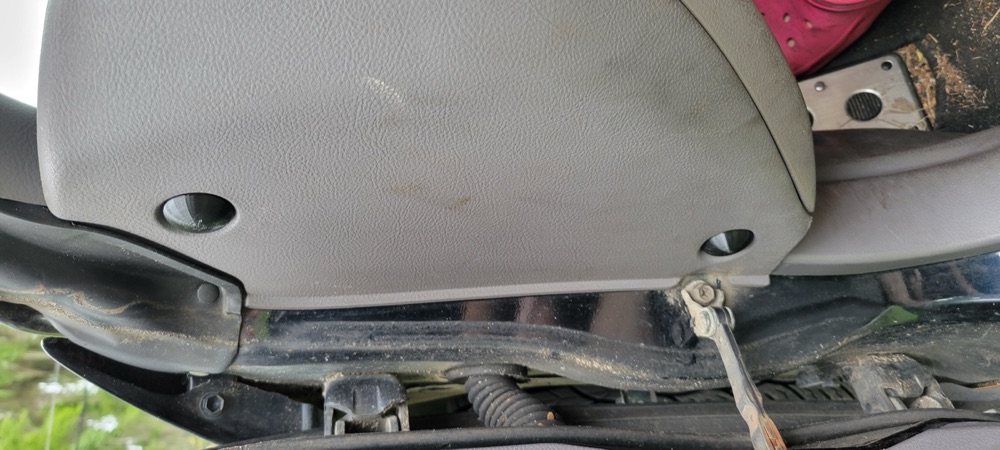 Toyota Celica Gen 7 göğüs civata kapağı görsel 3