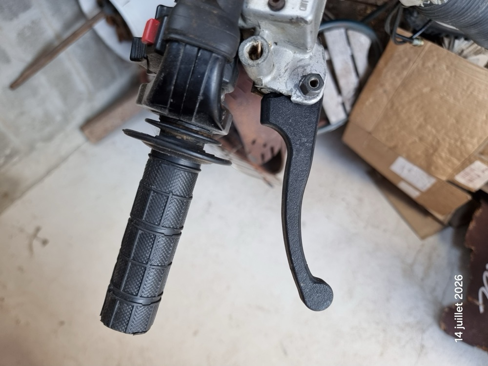 Suzuki DR 250/350 Debriyaj ve Fren Kolu Seti görsel 3