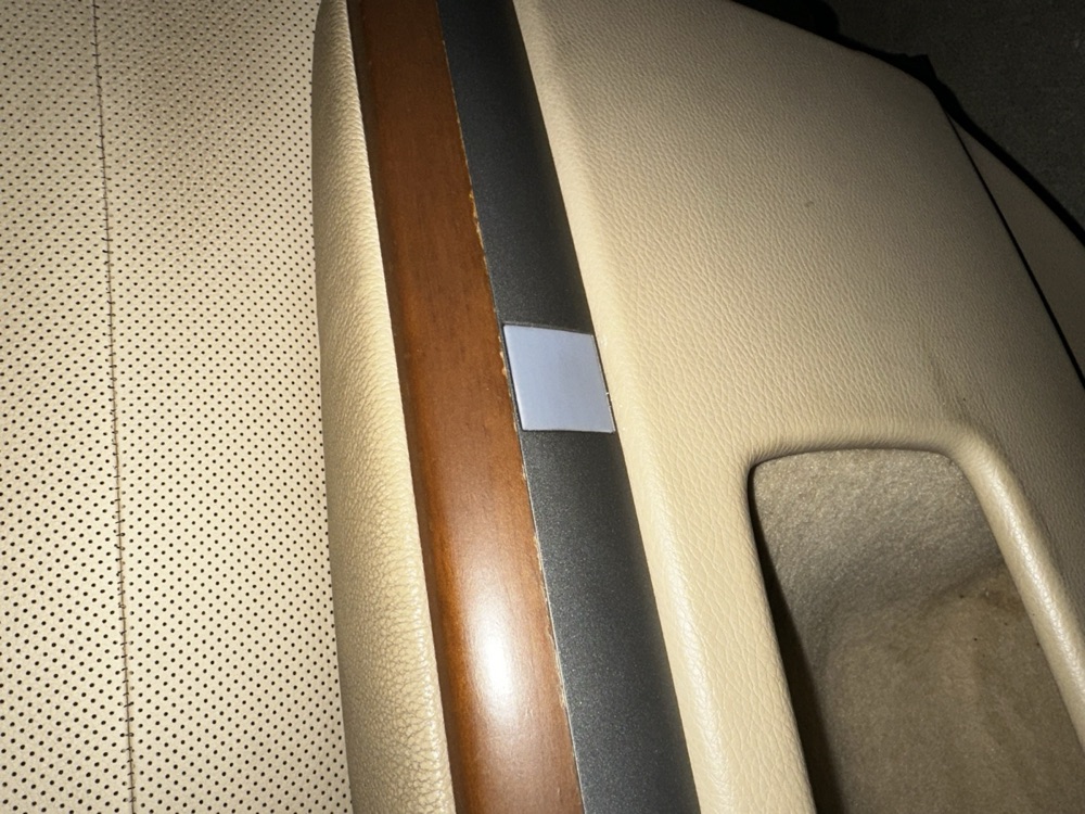 Kapı Paneli Vida Kapağı (BMW E65 / E66 Uyumlu) görsel 2