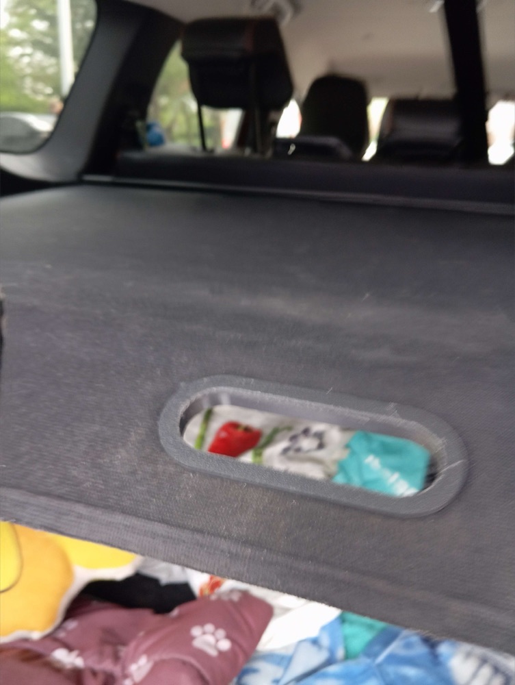 Dacia Jogger bagaj kapağı aksesuarı görsel 2