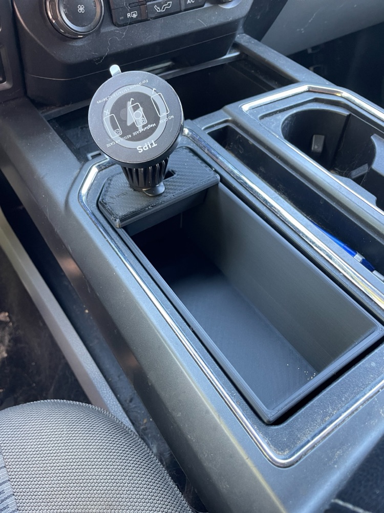 Ford F-150 Konsol Magsafe Insert görsel 2