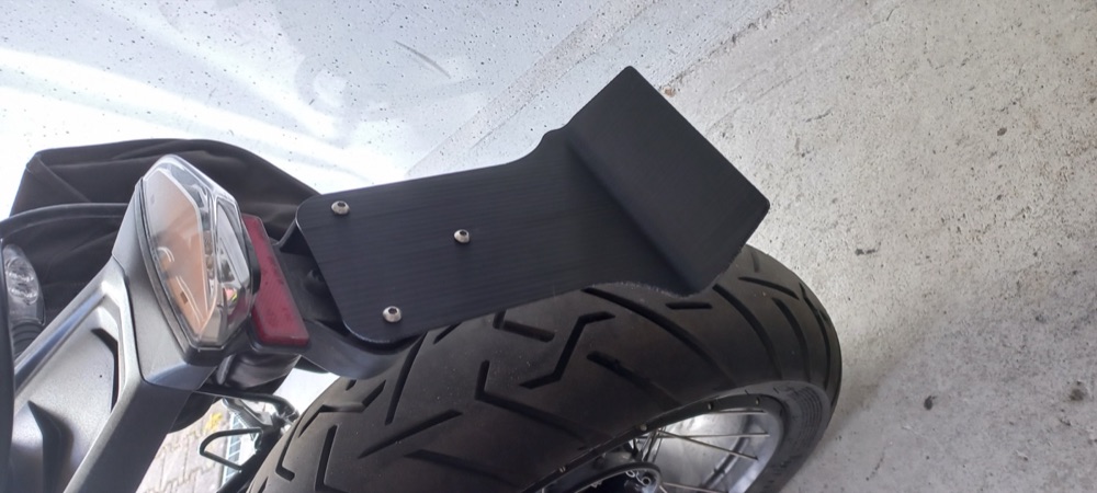 Arka Çamur Sıyırıcı Plaka (BMW R nineT Uyumlu)
