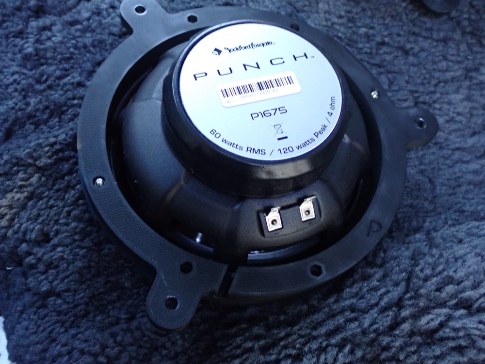 Ford Territory Hoparlör Montaj Braketi