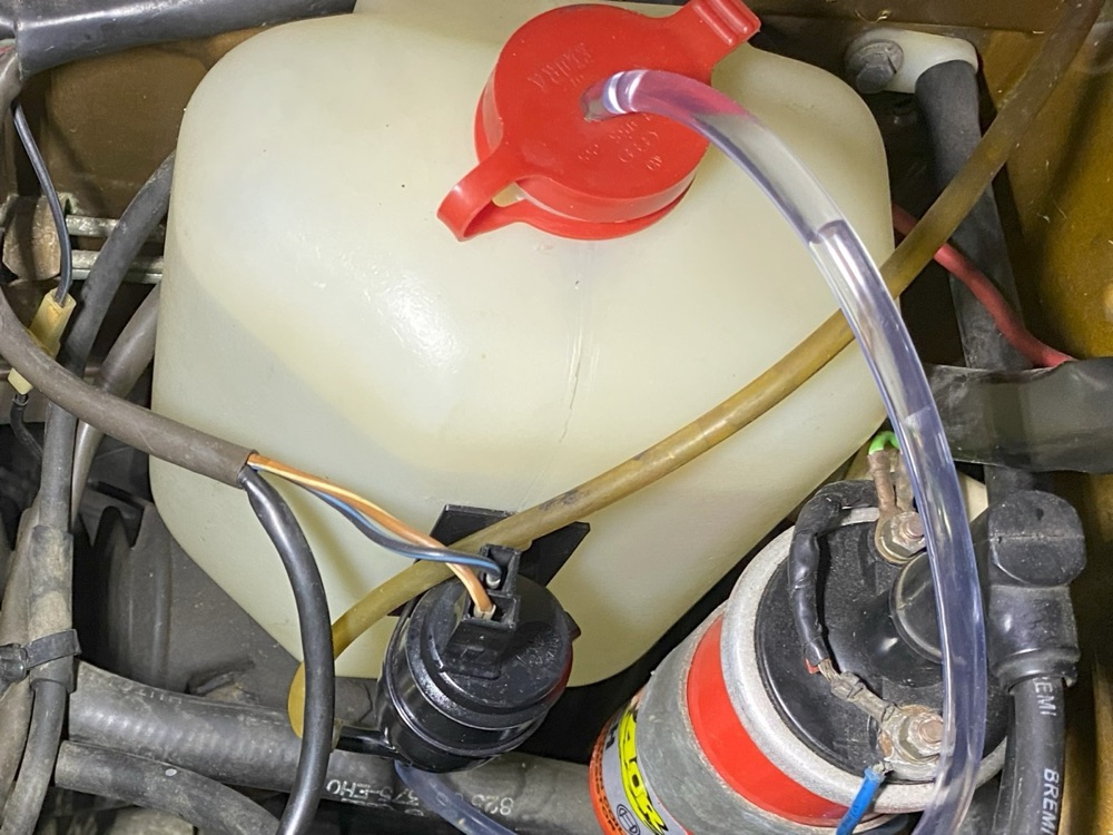 Audi 80 / VW Passat B1 Cam Suyu Pompası Montaj Adaptörü