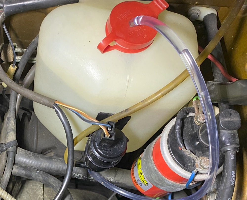 Audi 80 / VW Passat B1 Cam Suyu Pompası Montaj Adaptörü görsel 2