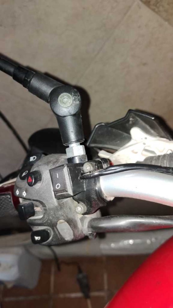 Yamaha XT660 Ayna Kaidesi Şalter Kutusu görsel 3