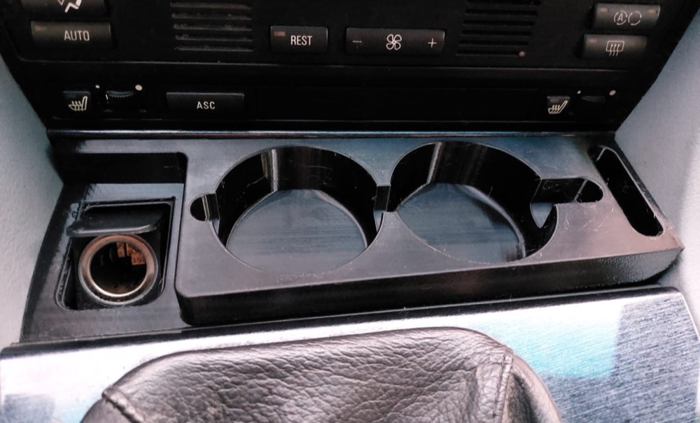 Bardaklık İçi Düzenleyici (BMW E39 5 Serisi Uyumlu)