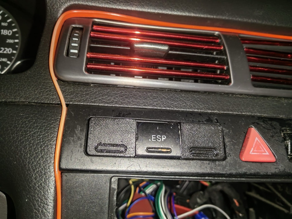 Audi A6 2002 Düğme Boşluğu Kapağı görsel 2