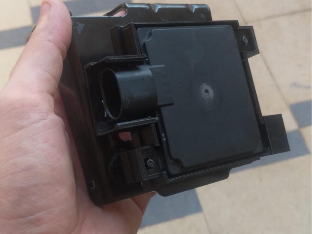 Kia Sportage Radar Sensörü Koruma Kapağı