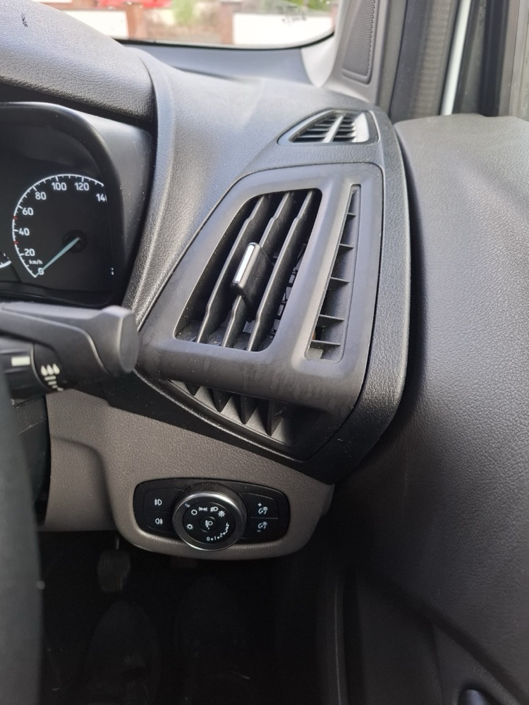Telefon Tutucu (Ford Transit Connect 2013) görsel 4
