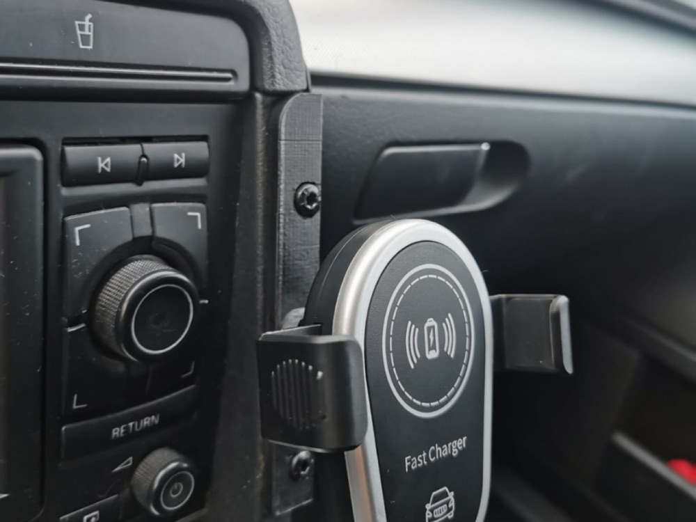 Audi A4 B6 Akıllı Telefon Montaj Adaptörü