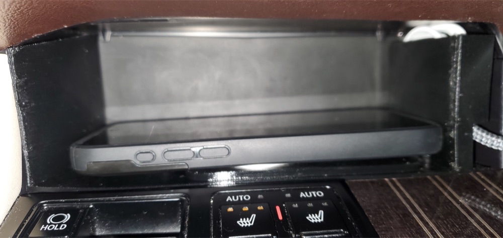 Lexus RX-350 (2016-2022) MagSafe Kablosuz Şarj Yatağı görsel 3