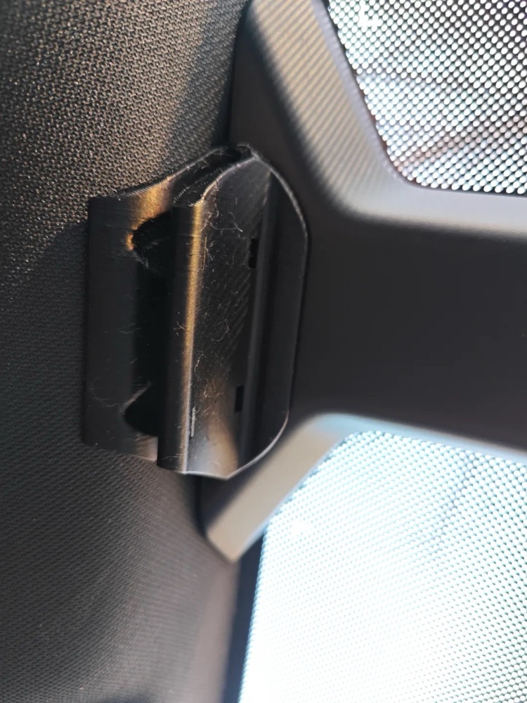 VW ID.3 Güneş Gözlüğü Klipsi görsel 5