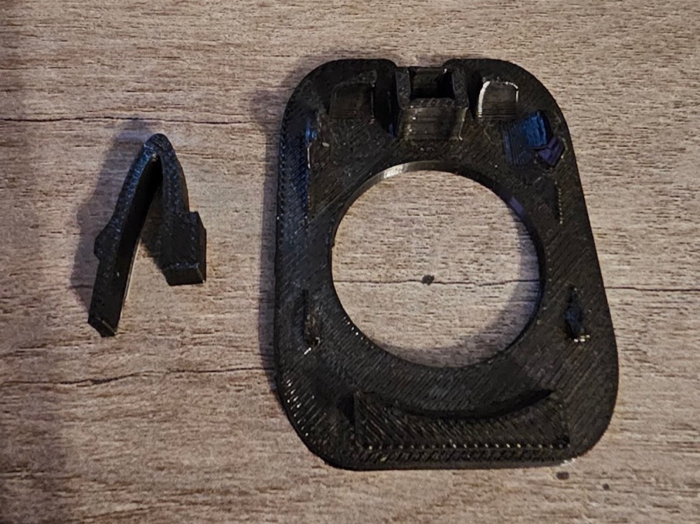Ford Maverick 12V Çıkış Adaptör Plakası görsel 2