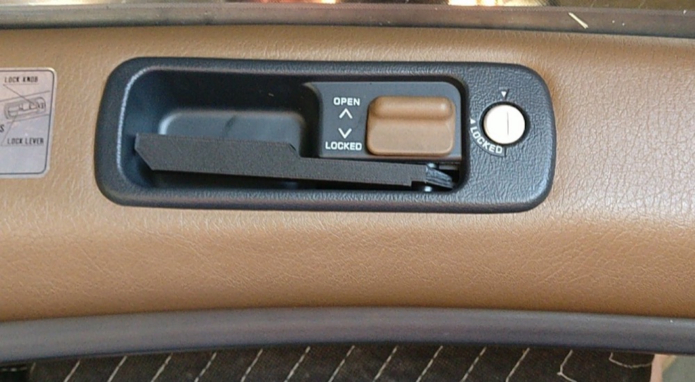 Nissan 300ZX Z32 T-top tutamağı