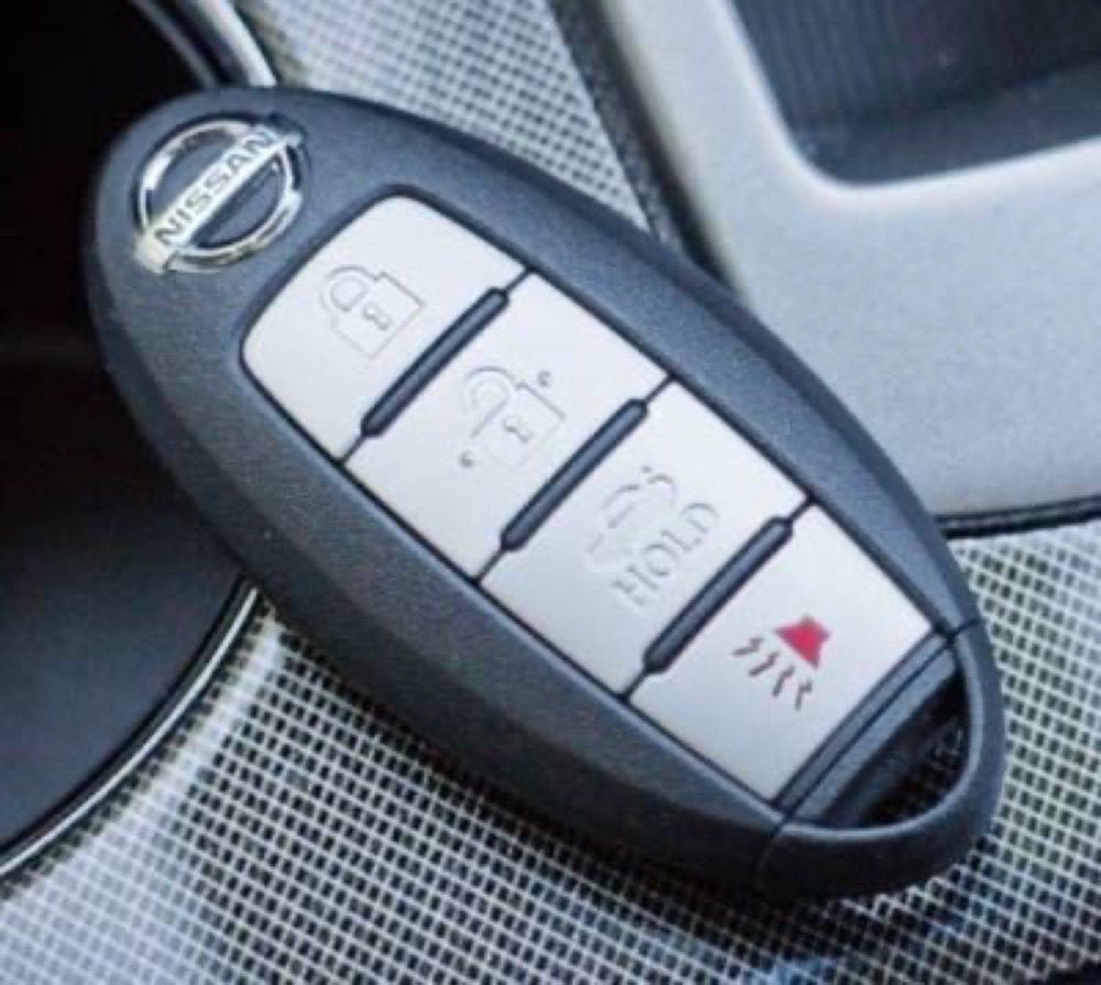 Nissan Leaf anahtar kabı