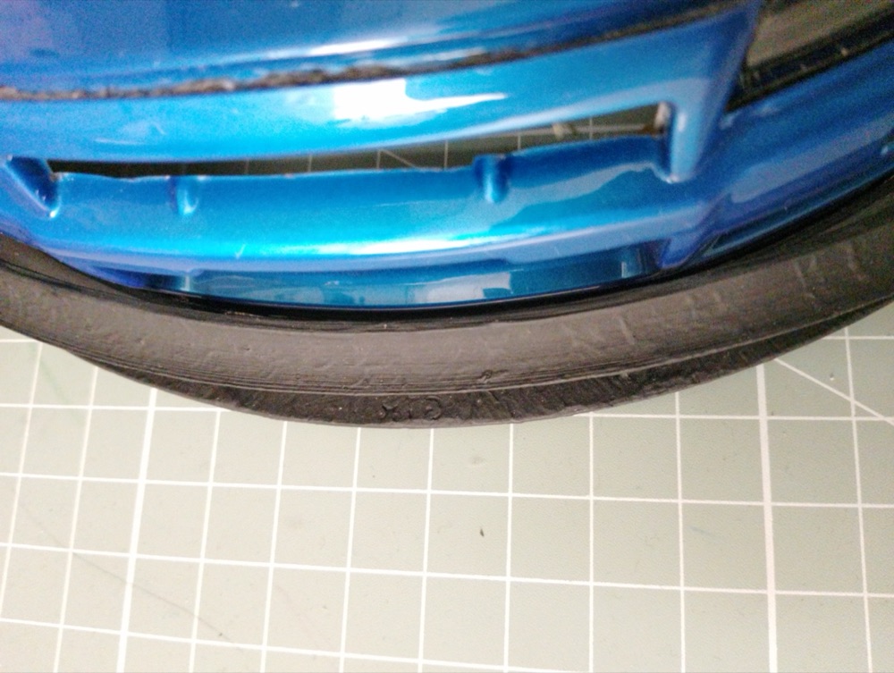 Nissan Skyline GT-R R34 ön tampon spoyleri görsel 3