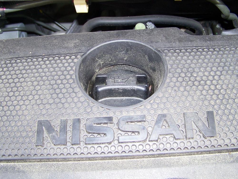 Nissan yağ kapağı sökme aparatı