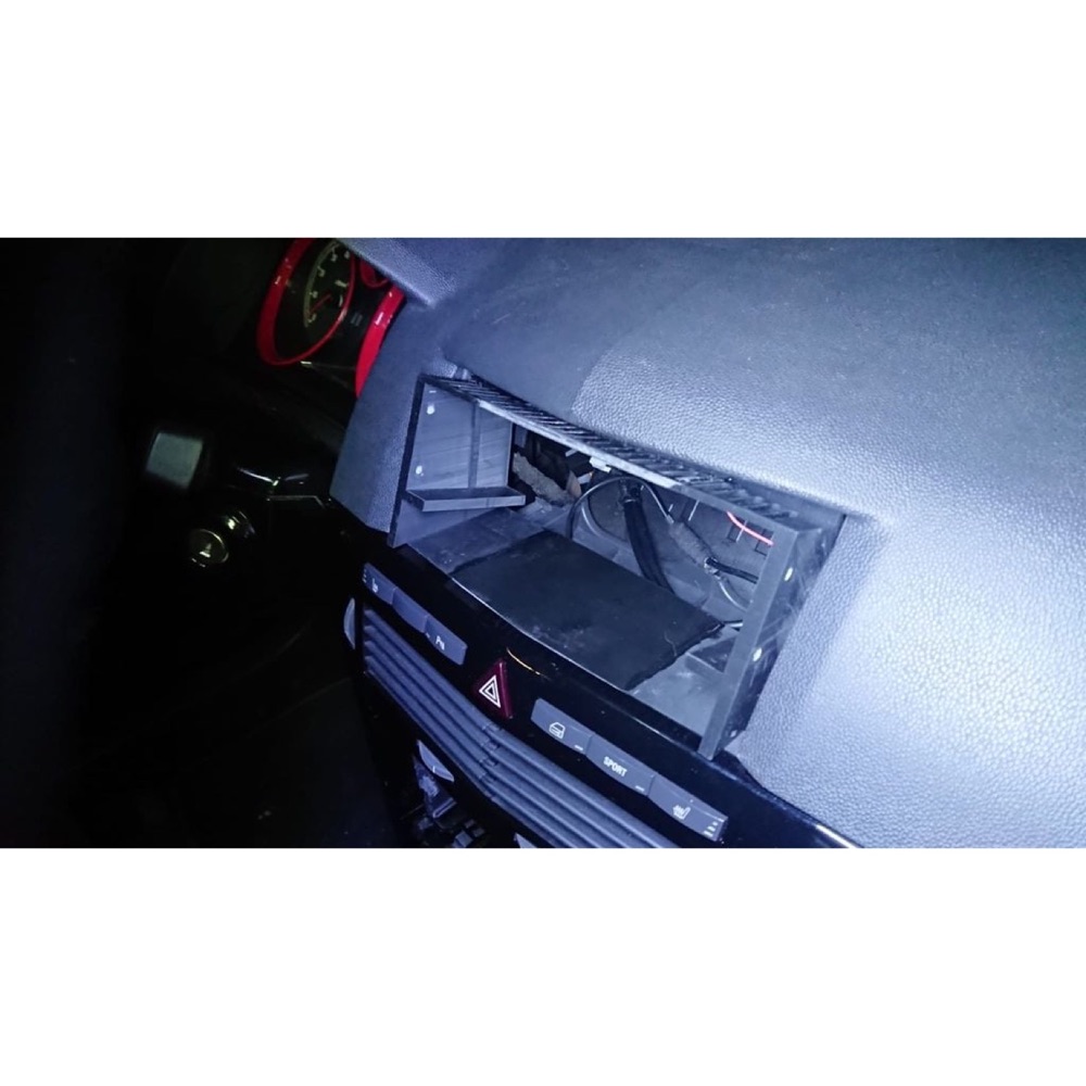 Opel Astra H 1DIN Göğüs Üstü Multimedya Çerçevesi görsel 2