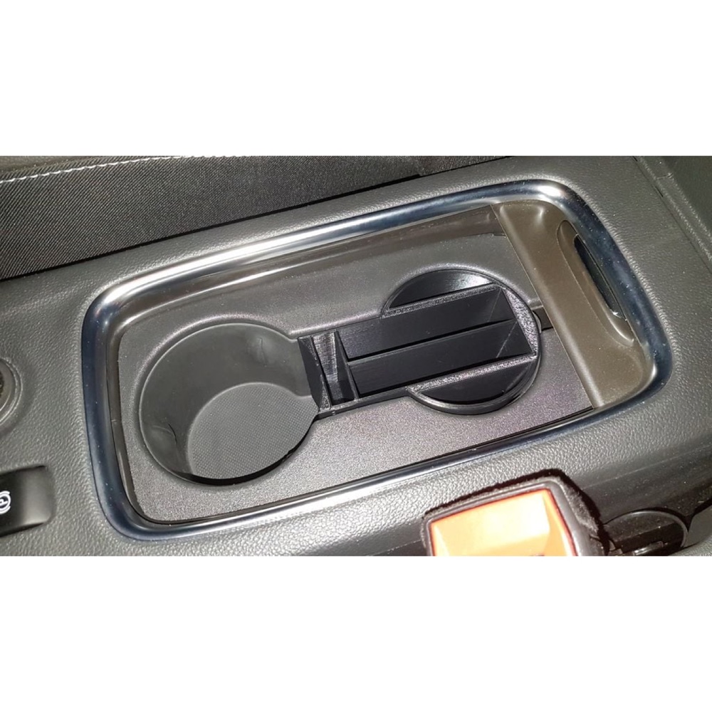 Opel Astra K Bardaklık ve Telefon Tutucu Aparat