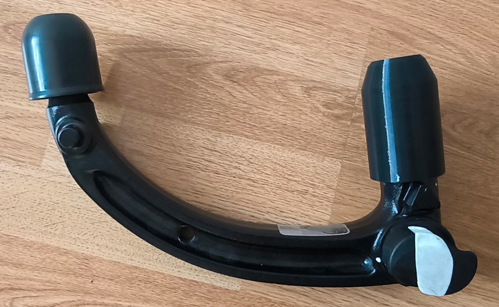 Opel Astra L Çeki Demiri Koruyucu Kapak (ORIS AK41)