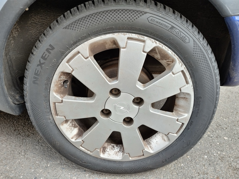 Opel Corsa C Jant Göbek Kapağı görsel 2