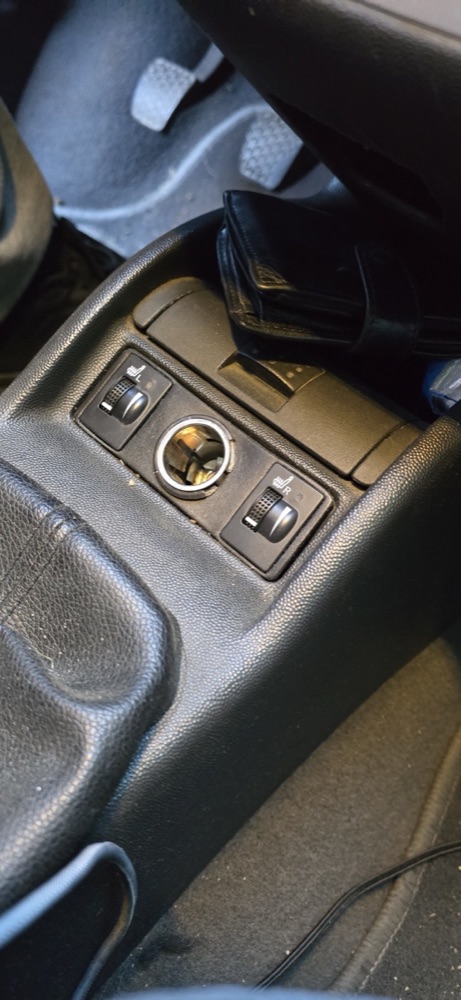 Opel Corsa C Koltuk Isıtma Düğme Montaj Paneli